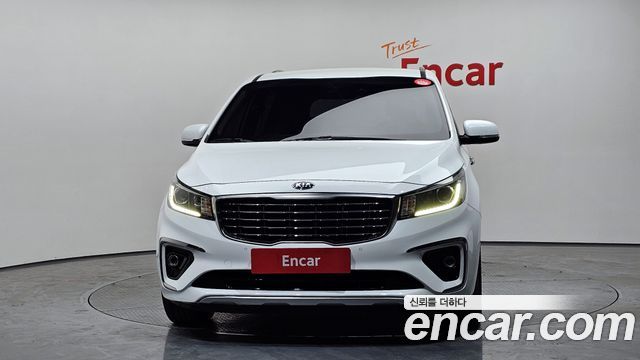 Kia Carnival из Кореи Encar
