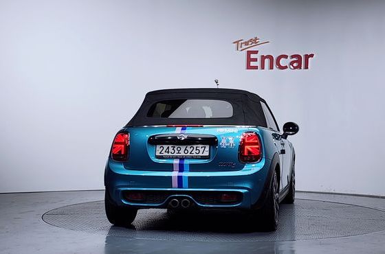 Mini Cooper Convertible Standard 3rd — пробег 88 766 км — фото 4 из 5