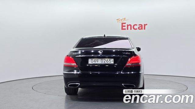 Hyundai Equus из Кореи Encar