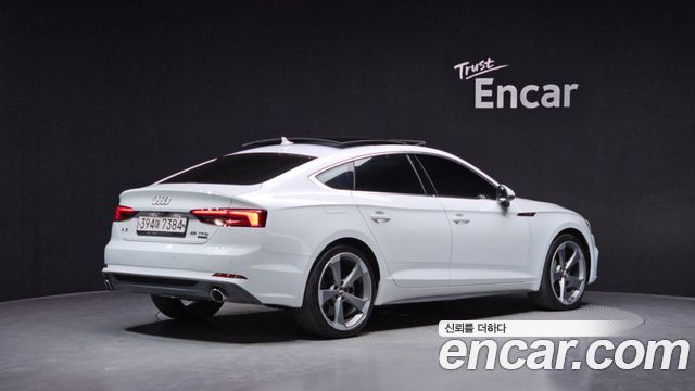 Audi A5 45 TFSI Quattro Premium Sportback — пробег 51 519 км — фото 2 из 5