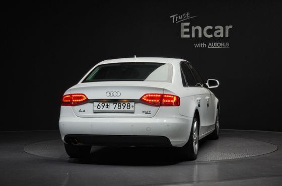 Audi A4 2.0 TFSI Quattro Dynamic B8 — пробег 131 793 км — фото 4 из 5