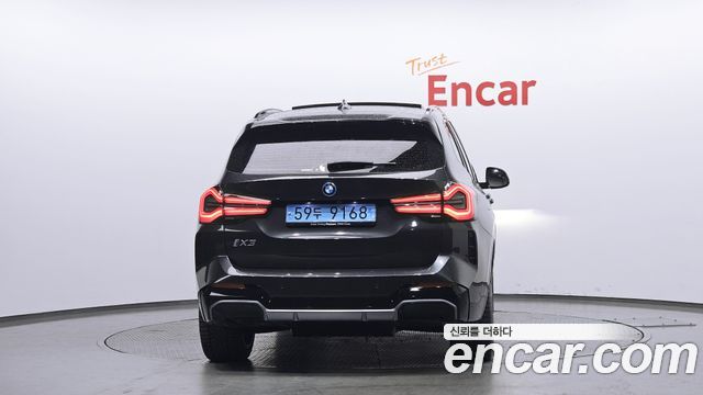 BMW iX3 из Кореи Encar