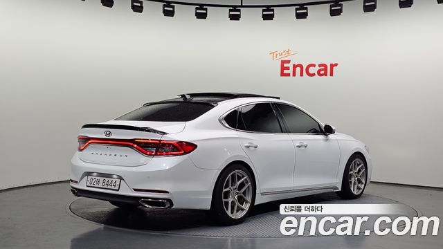 Hyundai Grandeur из Кореи Encar