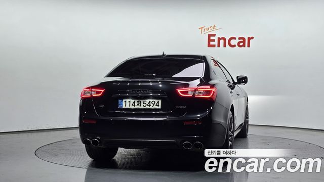 Maserati Ghibli из Кореи Encar
