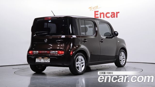 Nissan Cube из Кореи Encar