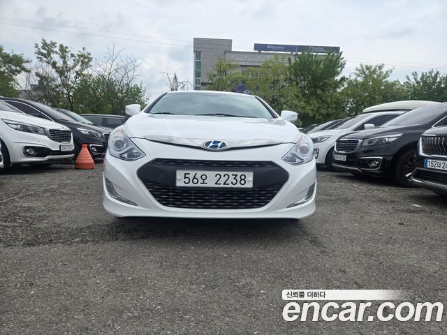 Hyundai Sonata 2.0 Smart — пробег 98 600 км — фото 1 из 5