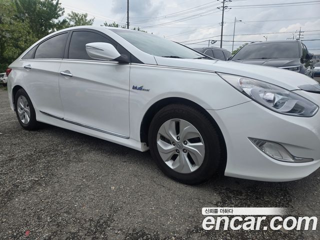 Hyundai Sonata 2.0 Smart — пробег 98 600 км — фото 3 из 5