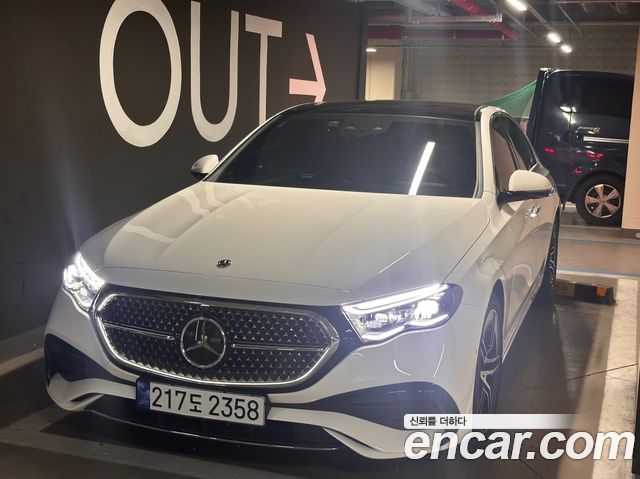 Mercedes-Benz E-Class E300 4MATIC AMG Line — пробег 10 100 км — фото 2 из 5
