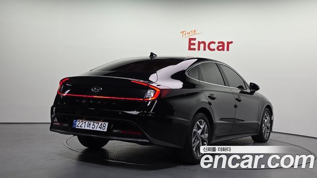 Hyundai Sonata 2.0 Premium — пробег 63 187 км — фото 2 из 5