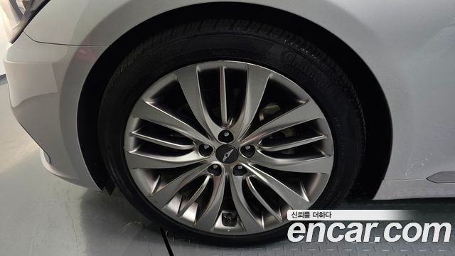 Genesis G80 из Кореи Encar