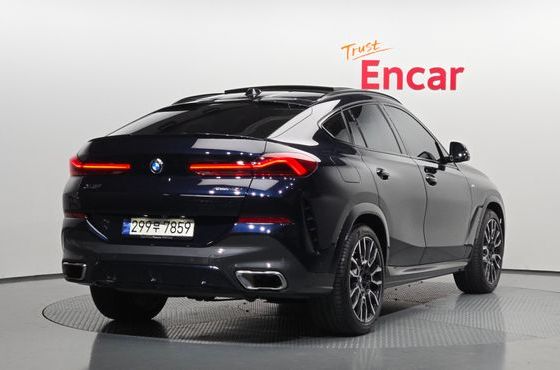 BMW X6 xDrive40i M Sport — пробег 40 489 км — фото 2 из 5