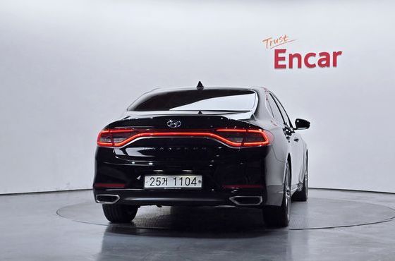 Hyundai Grandeur 2.4 Premium — пробег 83 900 км — фото 4 из 5