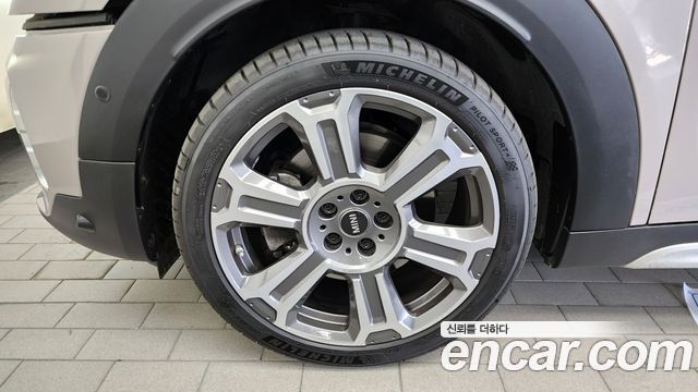 Mini Countryman из Кореи Encar