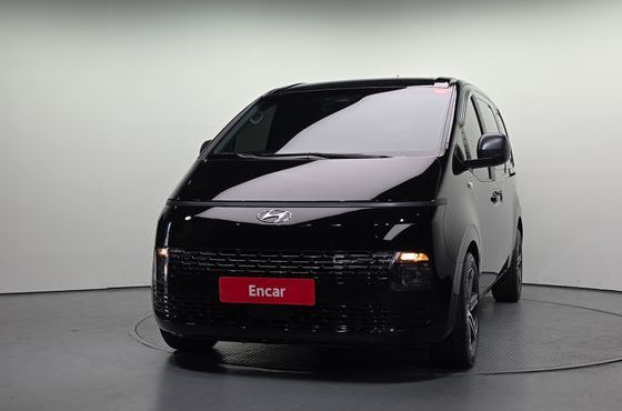 Hyundai Staria Cargo 3-Seater Smart — пробег 134 660 км — фото 3 из 5