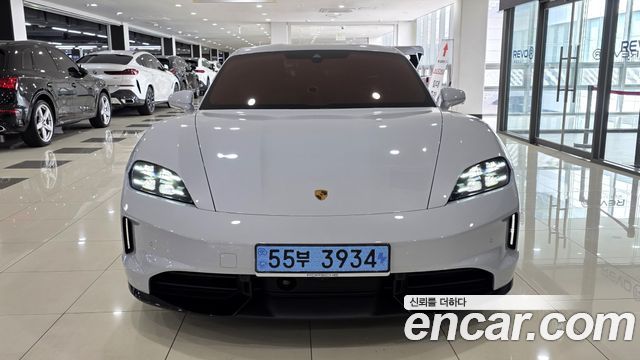 Porsche Taycan из Кореи Encar