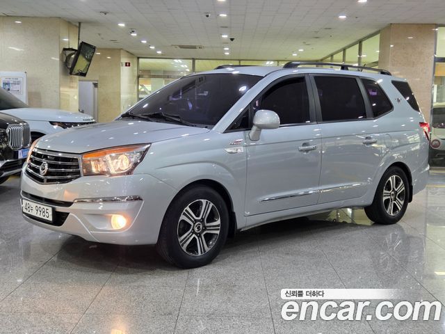 Ssangyong KORANDO 4WD 9-Seater Adventure 60th Edition — пробег 107 447 км — фото 1 из 5