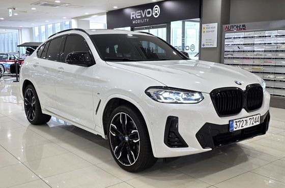 BMW X4 xDrive M40i — пробег 7 827 км — фото 1 из 5