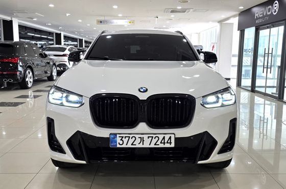 BMW X4 xDrive M40i — пробег 7 827 км — фото 3 из 5
