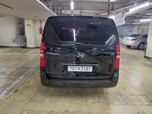 Hyundai Starex 12-Seater Wagon Smart — пробег 109 271 км — фото 5 из 5