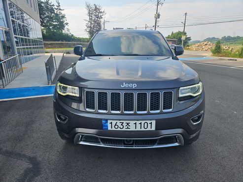 Jeep Cherokee 3.0 Diesel Overland WK2 — пробег 154 932 км — фото 1 из 5