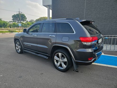 Jeep Cherokee 3.0 Diesel Overland WK2 — пробег 154 932 км — фото 4 из 5
