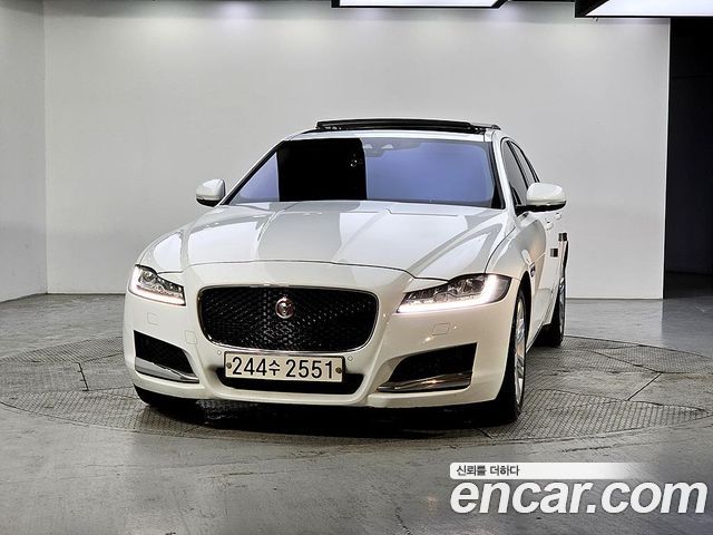 Jaguar XF из Кореи Encar