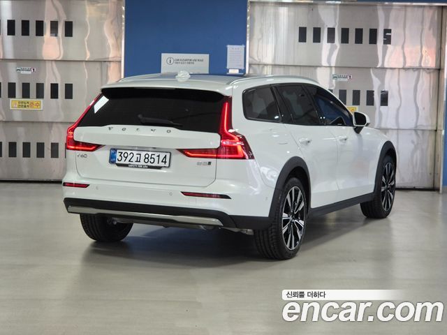 Volvo V60 из Кореи Encar