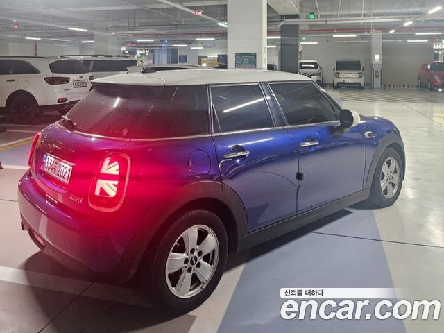 Mini Cooper из Кореи Encar