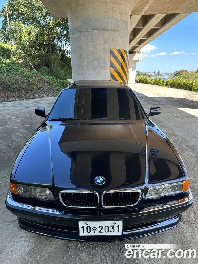 BMW 7-Series из Кореи Encar