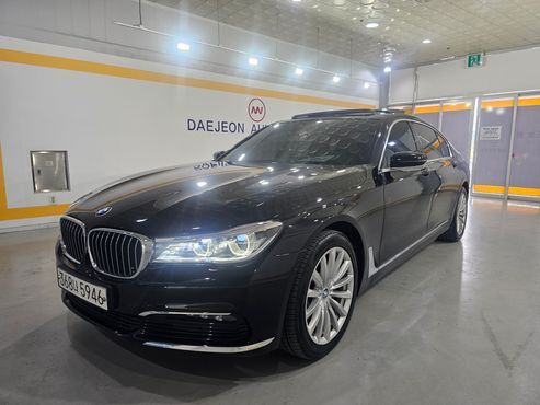 BMW 7-Series 730d xDrive — пробег 129 754 км — фото 3 из 5