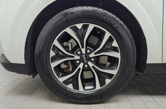 Kia Carnival 9-Seater Prestige — пробег 65 740 км — фото 5 из 5