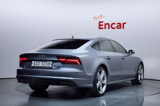 Audi A7 55 TDI Quattro 4G — пробег 273 434 км — фото 2 из 5