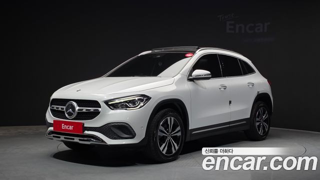 Mercedes-Benz GLA-Class GLA220 — пробег 87 399 км — фото 1 из 5