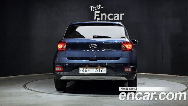 Hyundai Venue из Кореи Encar