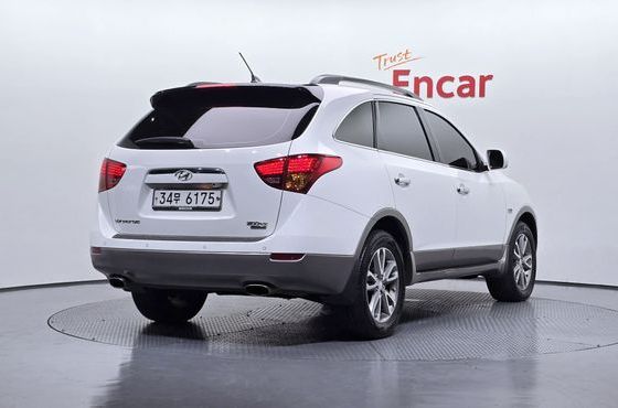 Hyundai Veracruz Diesel 2WD 300VX — пробег 240 605 км — фото 2 из 5