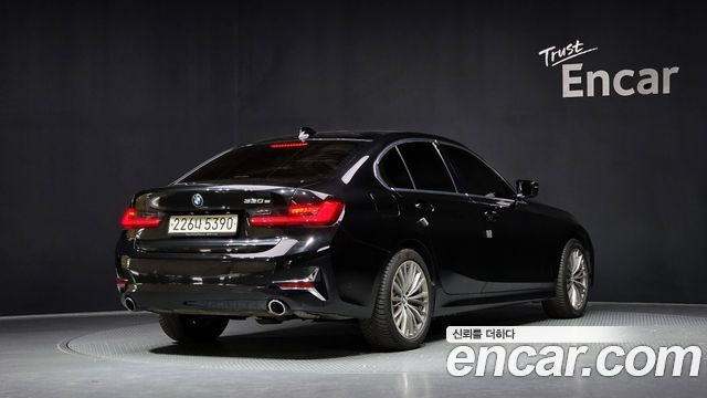 BMW 3-Series из Кореи Encar