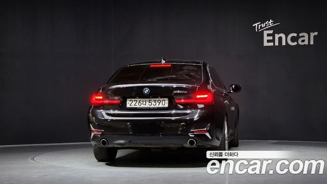 BMW 3-Series из Кореи Encar