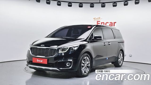 Kia Carnival 9-seater Prestige — пробег 98 202 км — фото 1 из 5
