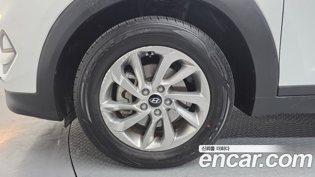 Hyundai Tucson Diesel 2.0 2WD Style Special — пробег 97 112 км — фото 5 из 5