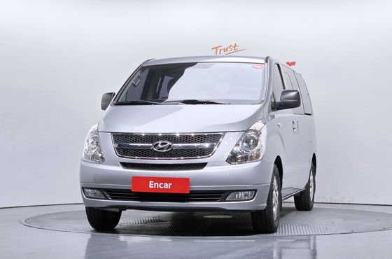 Hyundai Starex 11-Seater Wagon CVX Luxury — пробег 135 839 км — фото 3 из 5
