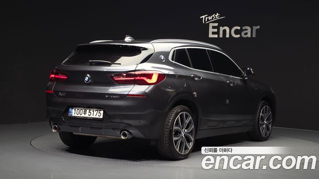 BMW X2 (F39) xDrive20i Advantage — пробег 54 502 км — фото 2 из 5