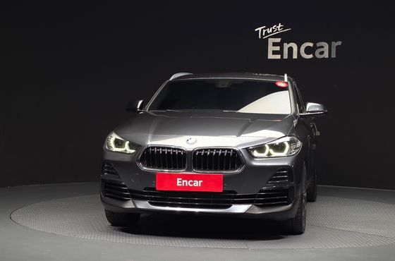 BMW X2 (F39) xDrive20i Advantage — пробег 54 502 км — фото 3 из 5
