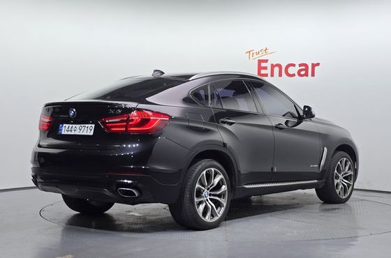 BMW X6 xDrive 40d — пробег 185 160 км — фото 2 из 5