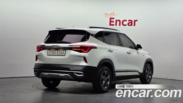 Kia Seltos из Кореи Encar