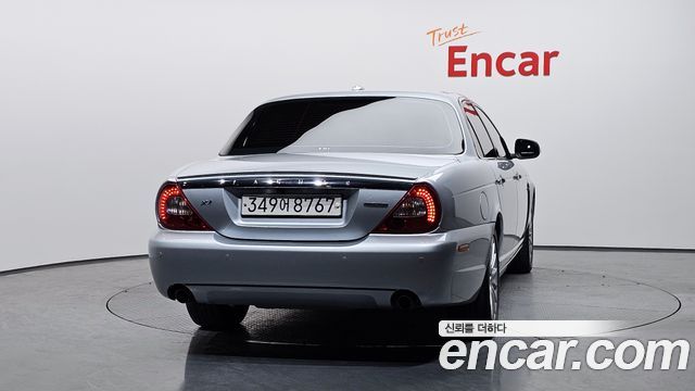 Jaguar XJ из Кореи Encar