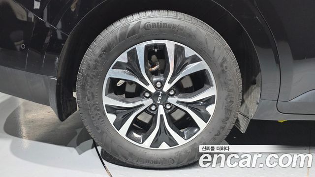 Kia Carnival 11-Seater Signature — пробег 57 869 км — фото 5 из 5