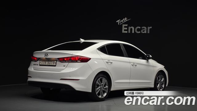 Hyundai AVANTE из Кореи Encar