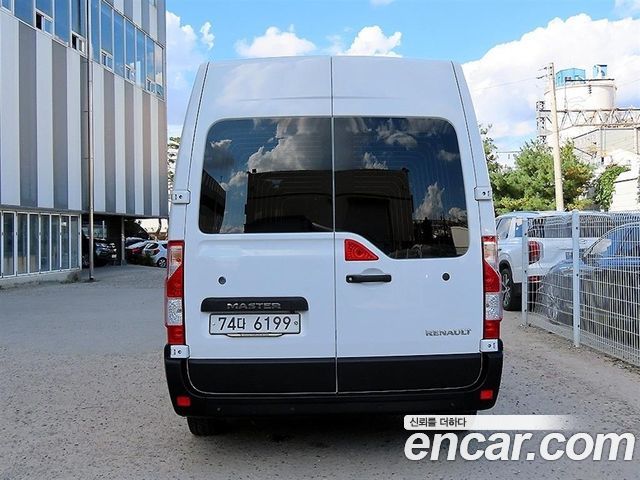 Renault (Samsung) Master Camping car — пробег 16 047 км — фото 2 из 5