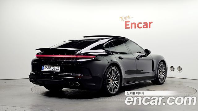 Porsche Panamera 2.9 AWD — пробег 15 941 км — фото 2 из 5