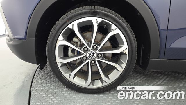 Ssangyong TIBOLI из Кореи Encar